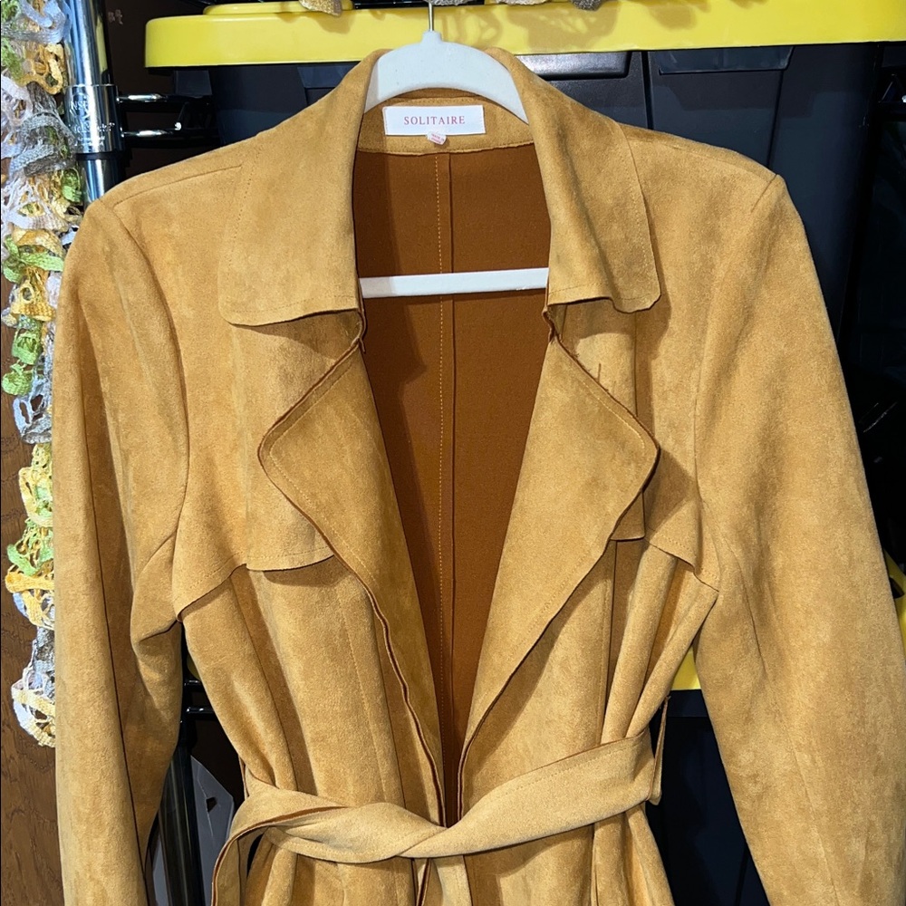 Woman Faux Suede LongTrench Coat absolutely comfortable for travel classy look - Picture 7 of 7